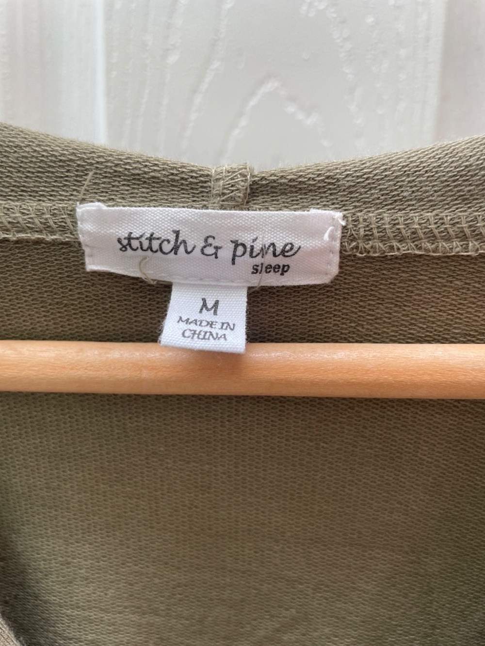 Stitch & Pine hooded olive jumpsuit with pockets - Picture 3 of 3